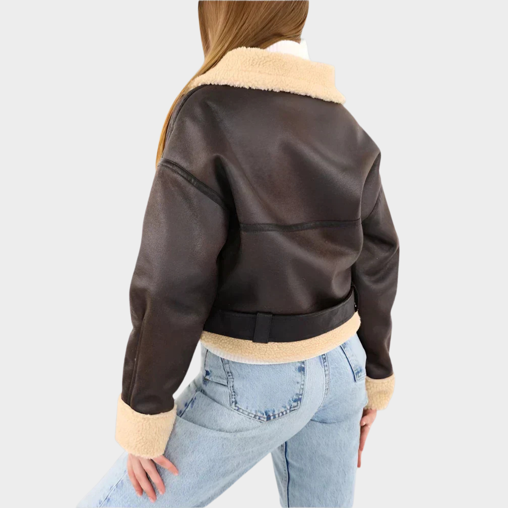 Hana Auffällige Jacke